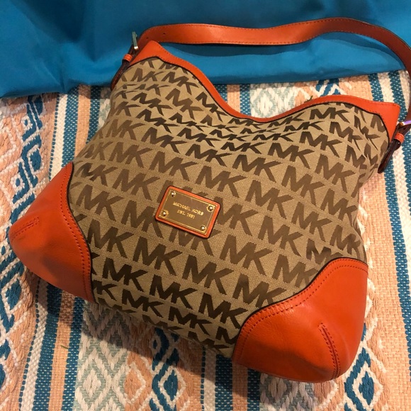 NWOT Michael Kors Signature hobo - Picture 2 of 5